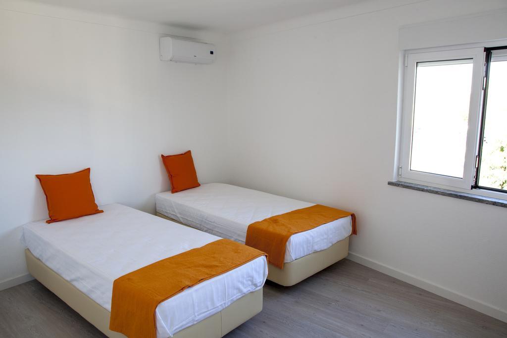 Hotel Sem Nome Alvor Pokoj fotografie