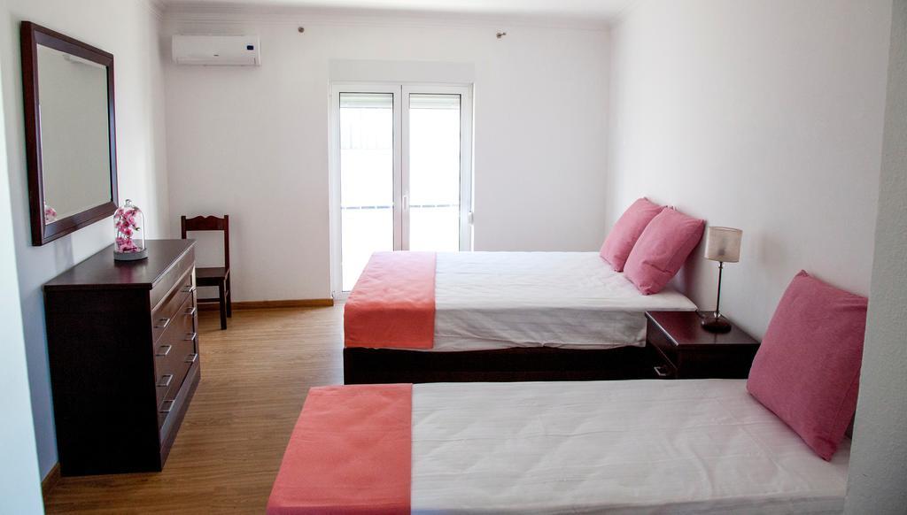 Hotel Sem Nome Alvor Pokoj fotografie